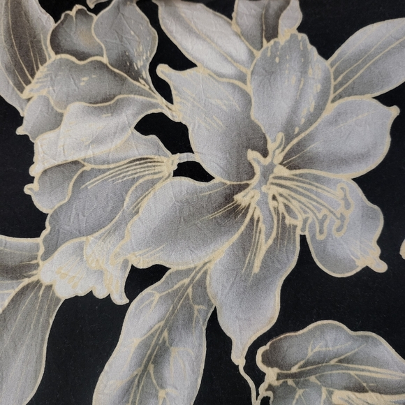 Tori Richard Hawaiian Shirt - Picture 4 of 6